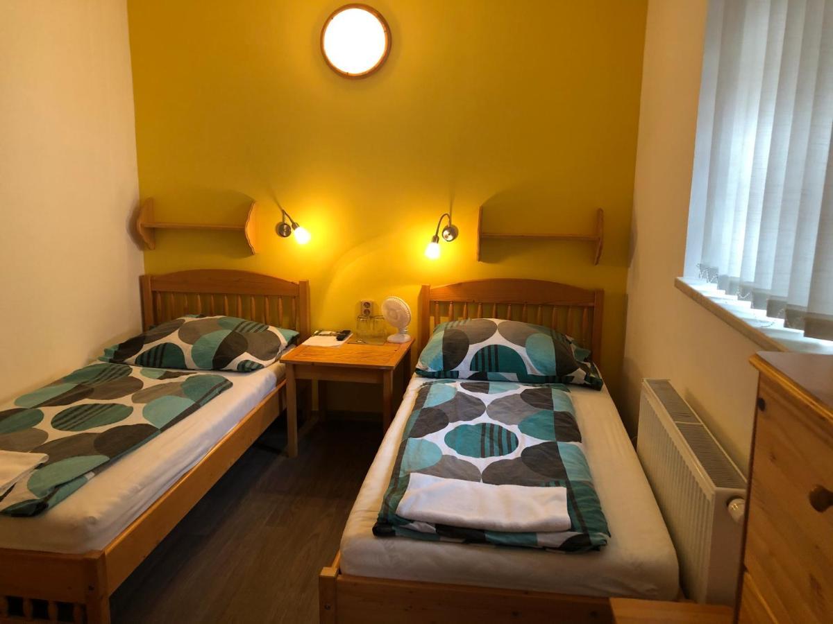 Pension Kadlcuv Mlyn Brno Bagian luar foto