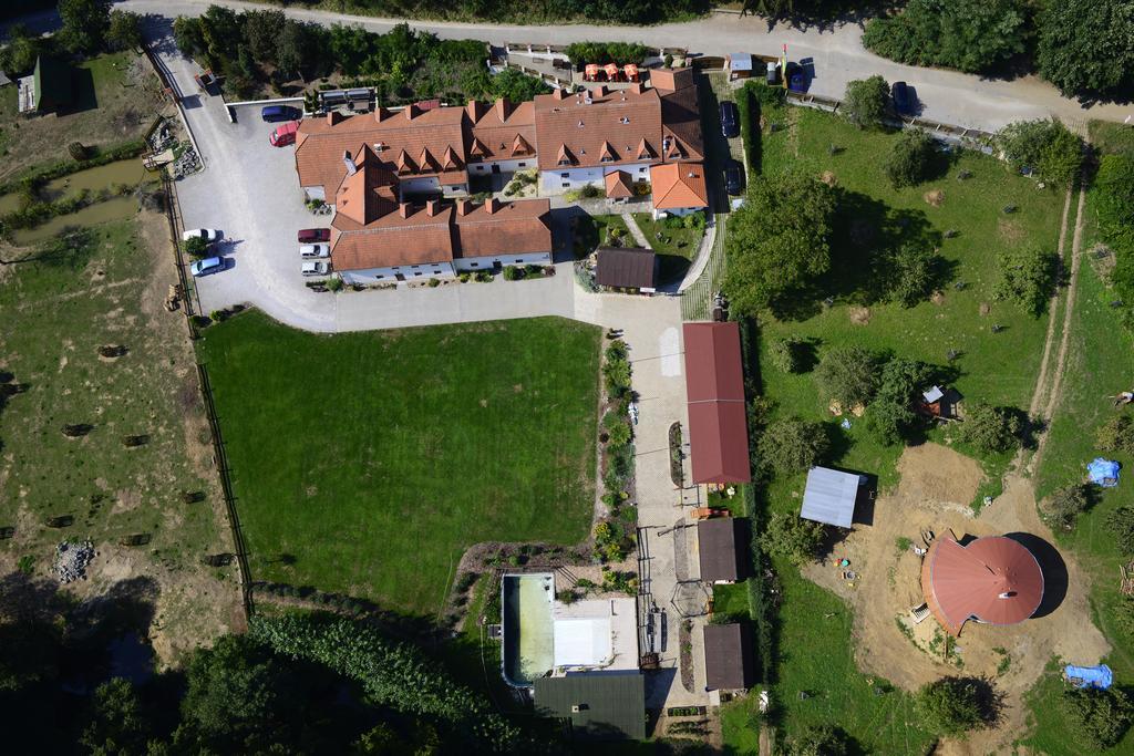 Pension Kadlcuv Mlyn Brno Bagian luar foto