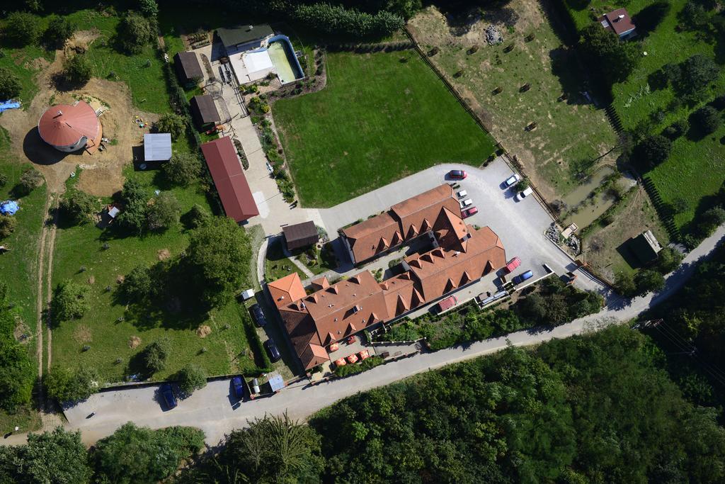 Pension Kadlcuv Mlyn Brno Bagian luar foto